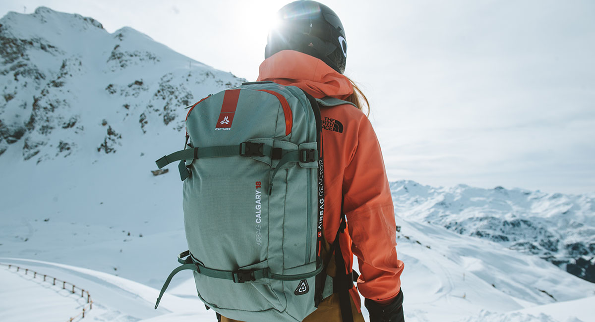 Comment fonctionnent les sacs à dos d'avalanche et à quoi faut-il